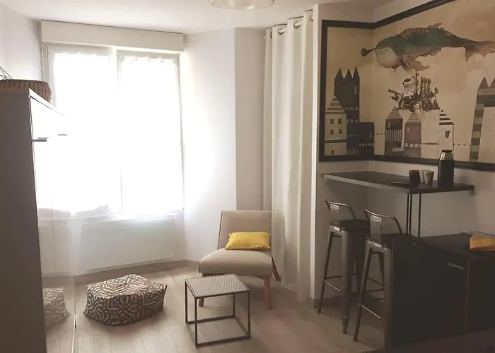 Au Coeur De L'hyper Centre דירה קאין